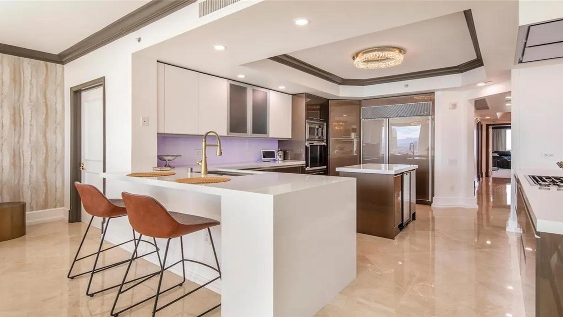 Stunning Four Bedroom Fully Professionally Remodeled Apartment Las Vegas Eksteriør billede